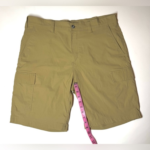 Eddie Bauer Men's Travex Cargo Shorts Size- 38 - Picture 4 of 7